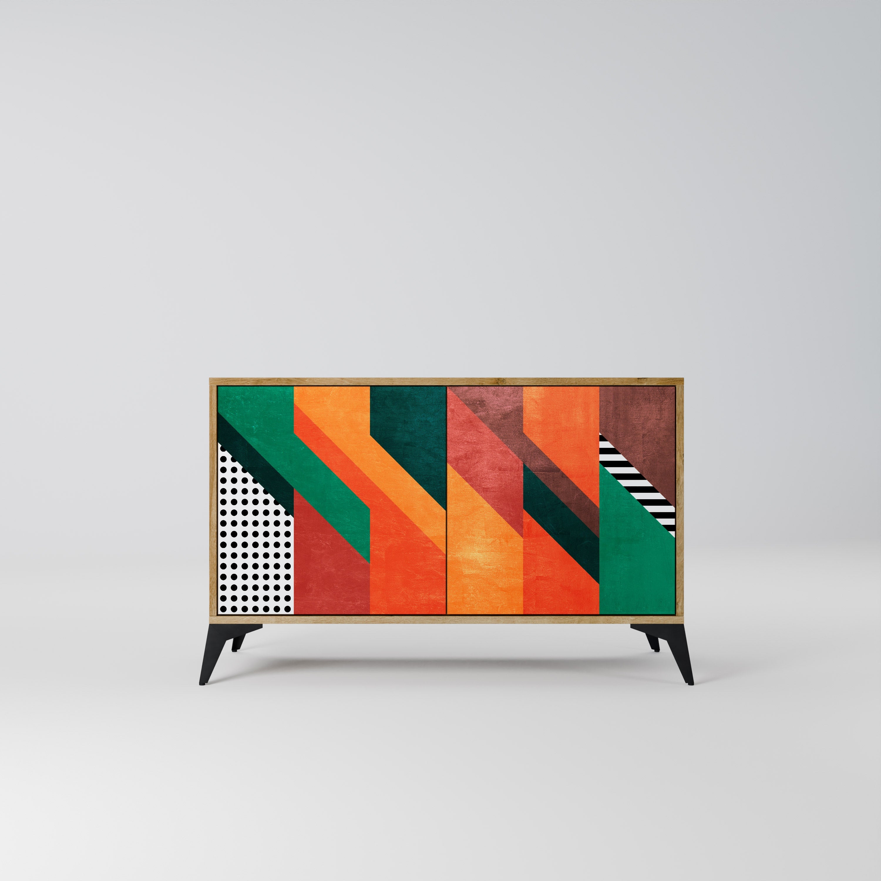 MAKESHIFT ARTISTRY 2-Door Sideboard in Oak Effect