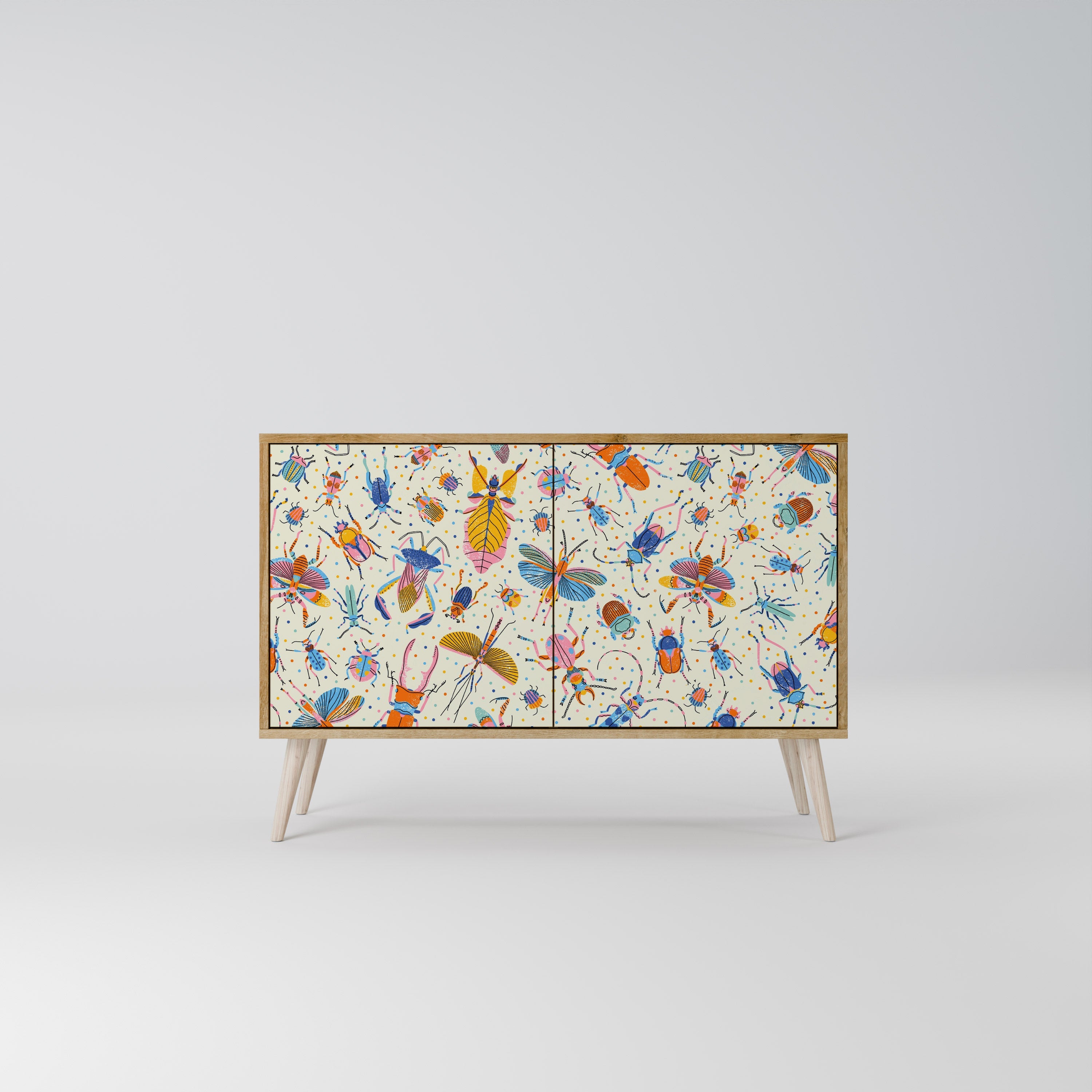 COLORFUL INSECTS 2-Door Sideboard in Oak Effect