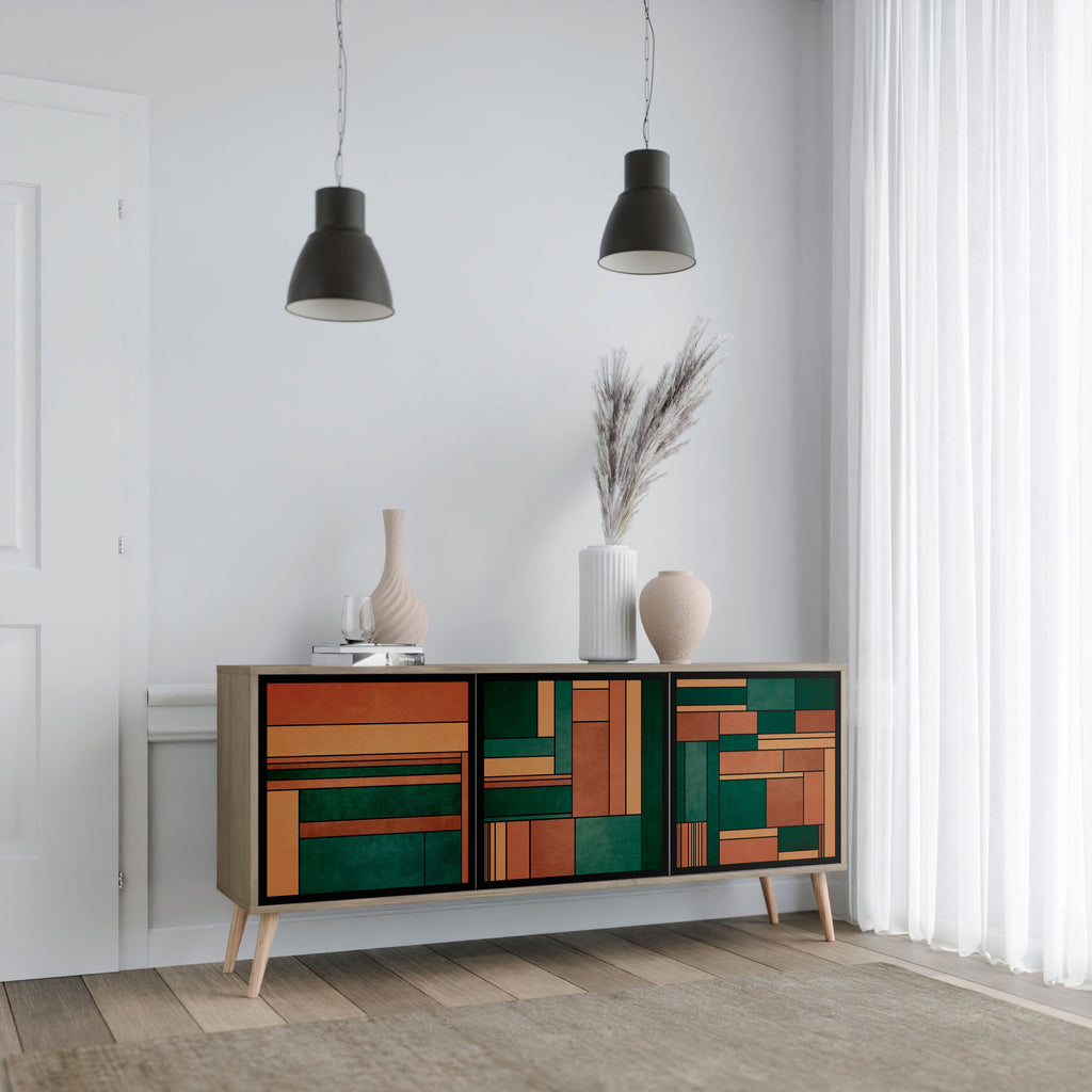 EARTHY FIGURES 3-Door Sideboard in Oak Effect