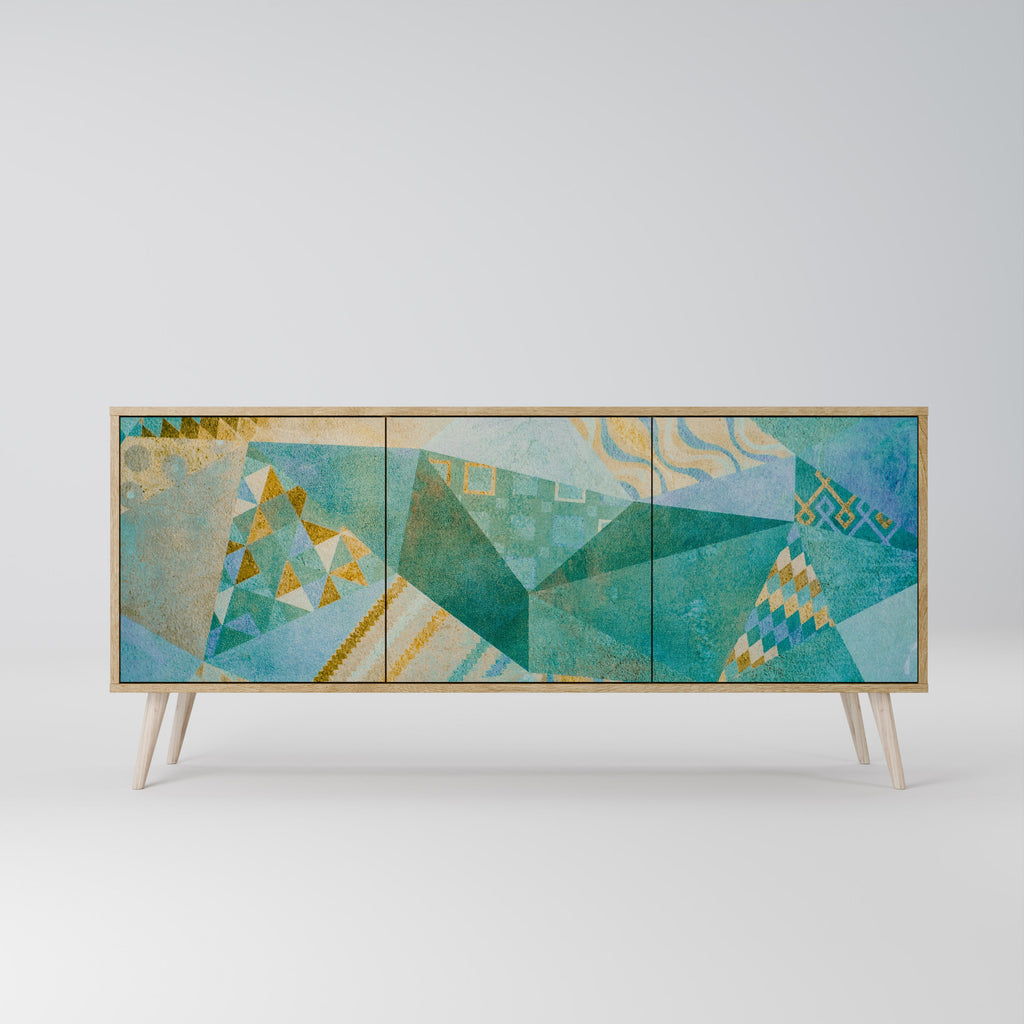 SPECTRUM SPLENDOR 3-Door Sideboard in Oak Effect