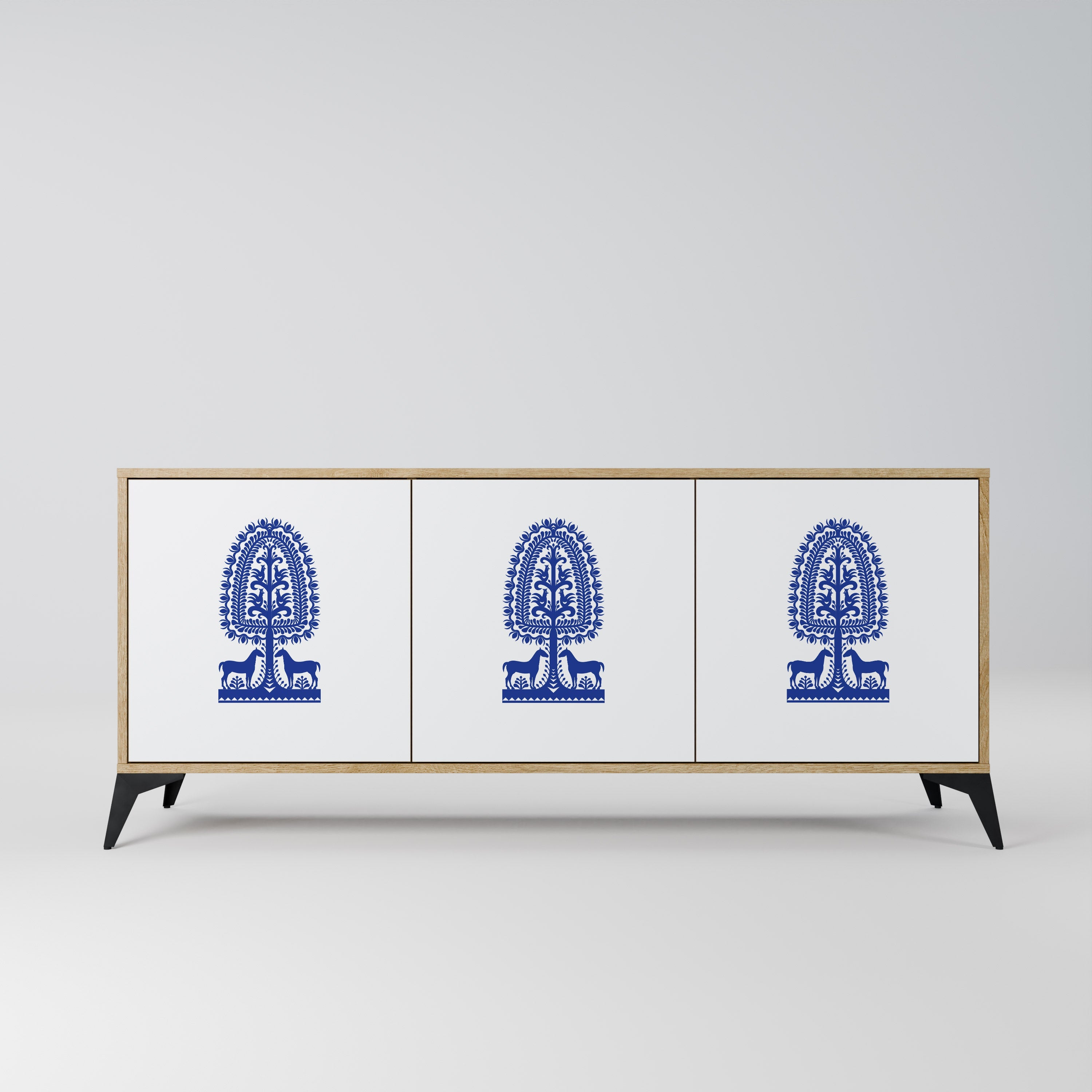POLISH FOLK ART 3-Door Sideboard in Oak Effect