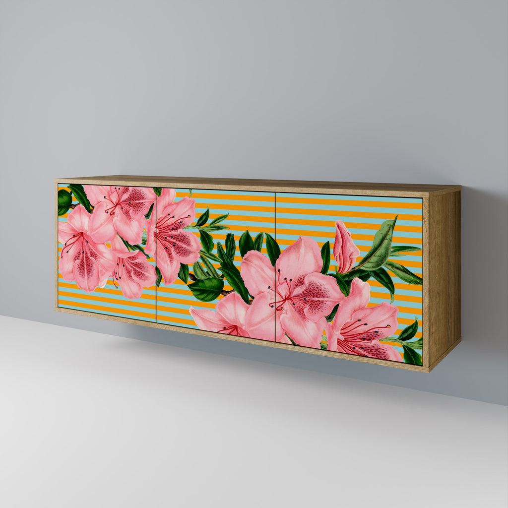 FRAGILE BEAUTY 3-Door Sideboard in Oak Effect
