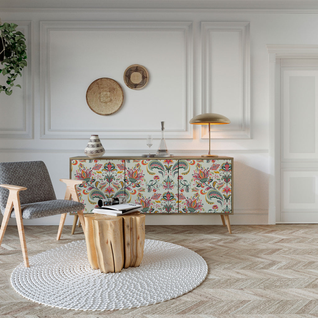 ORGANIC FOLKLORE 3-Door Sideboard in Oak Effect