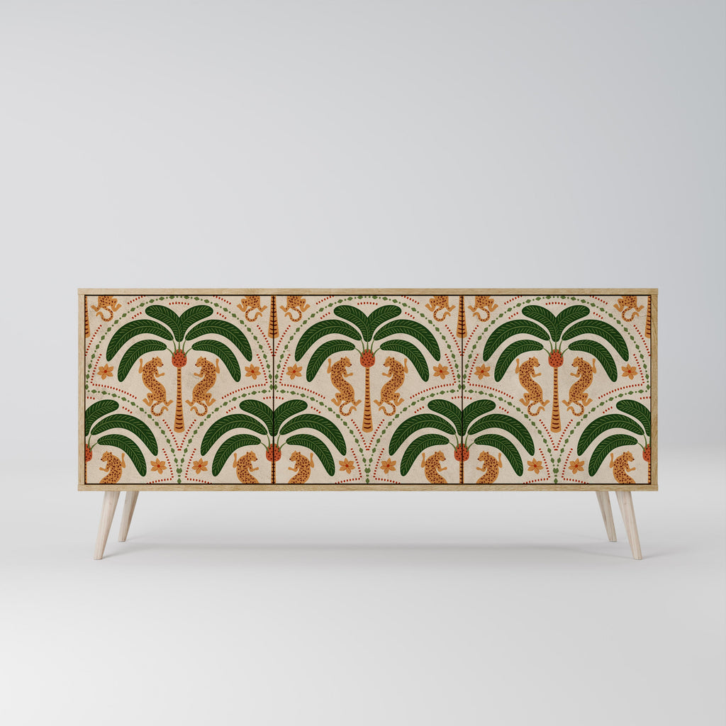 DANCING PREDATORS 3-Door Sideboard in Oak Effect