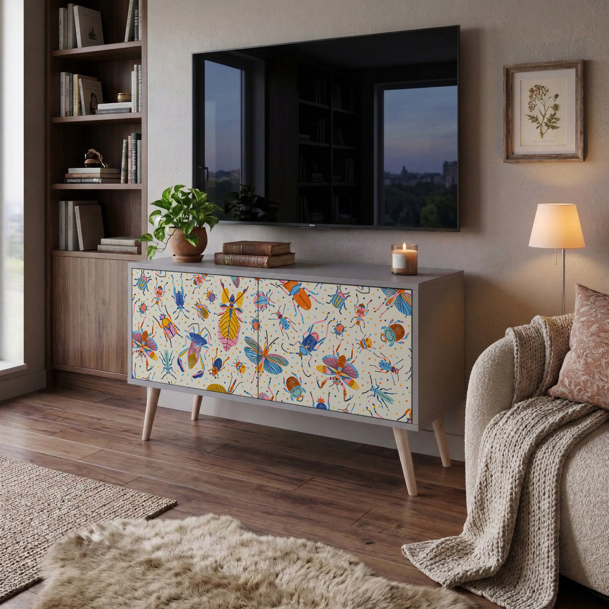 COLORFUL INSECTS Compact 2-Door TV Cabinet
