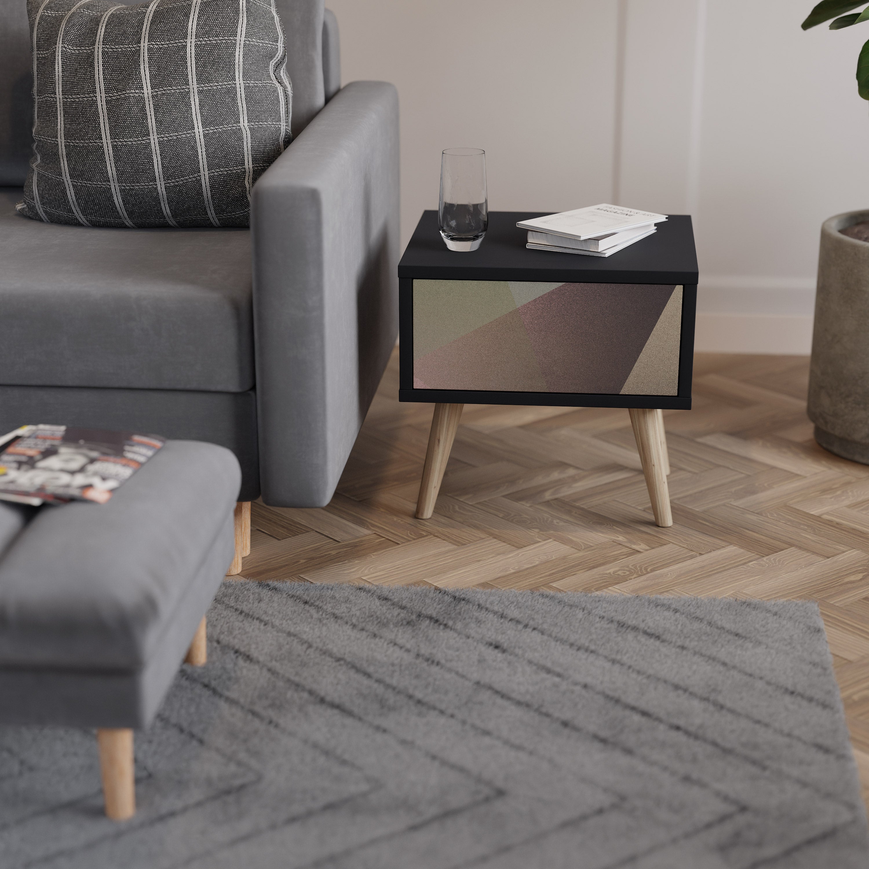 Κομοδίνο BEIGE GEOMETRIA σε μαύρο φινίρισμα