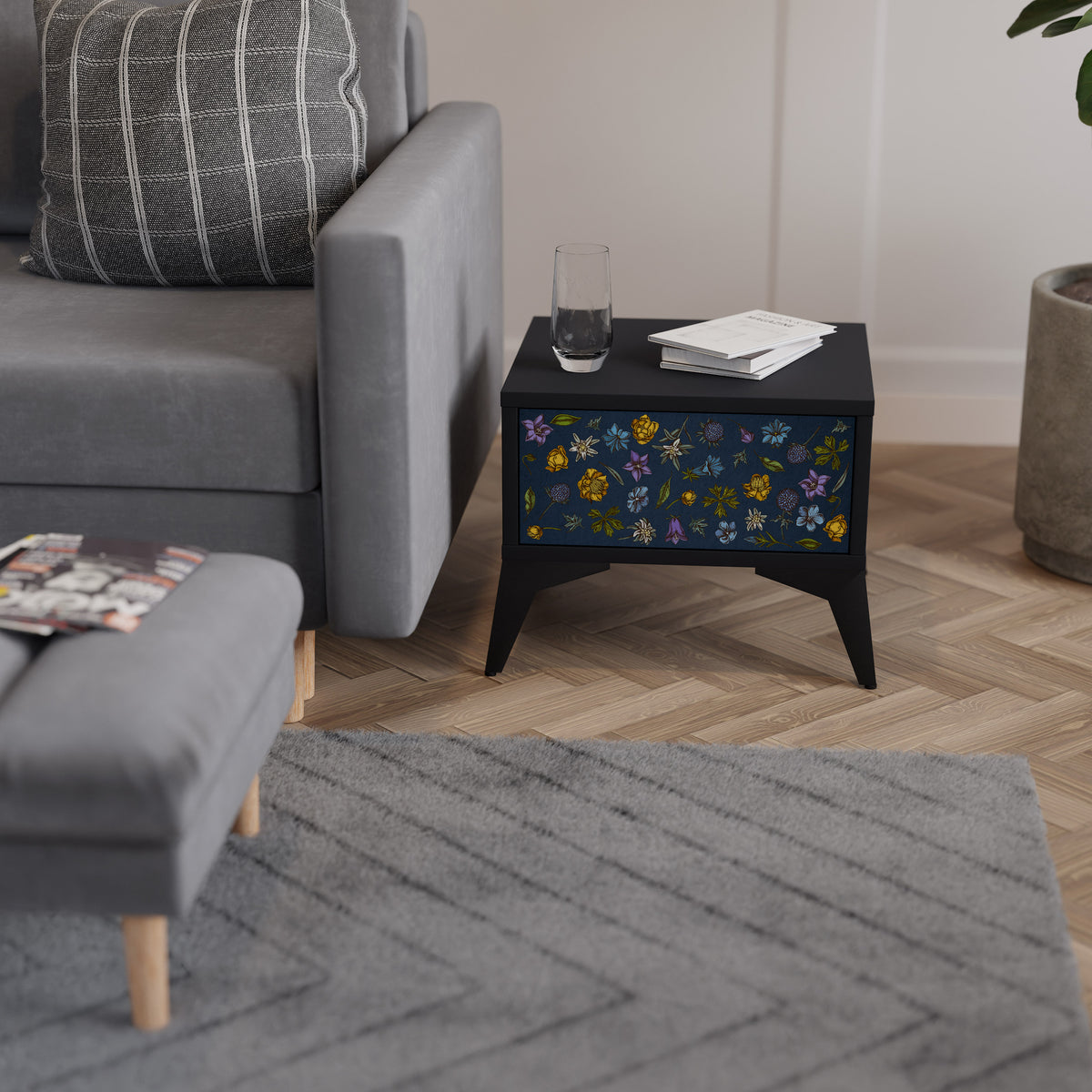 FLOWERS ON NAVY BLUE Κομοδίνο με συρτάρι