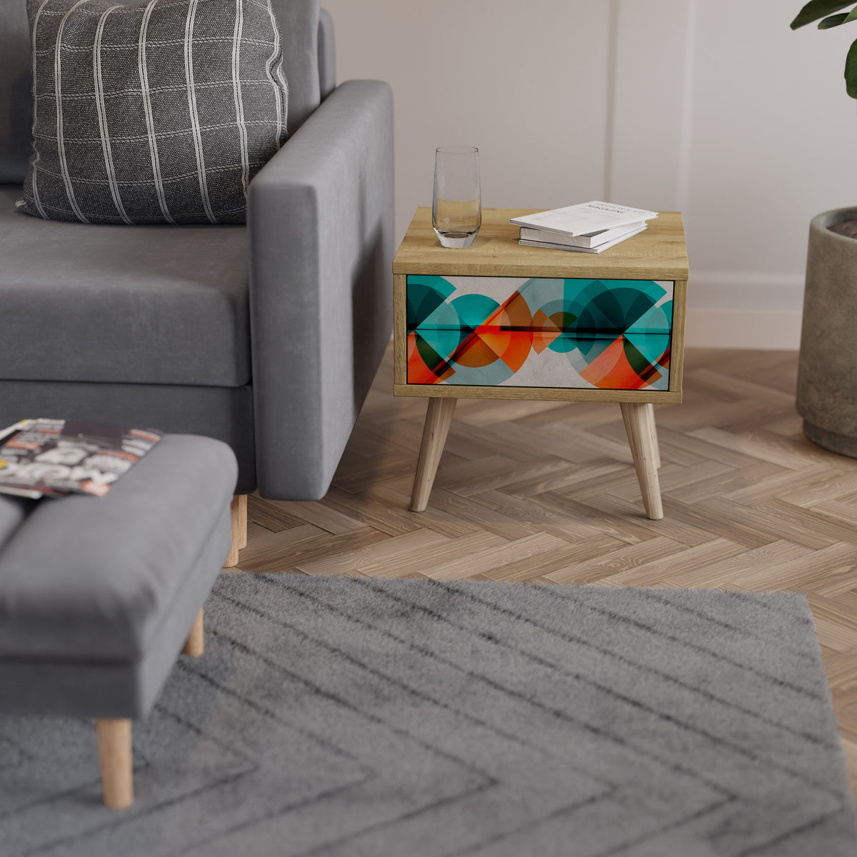 CIRCULAR RHAPSODY Nightstand