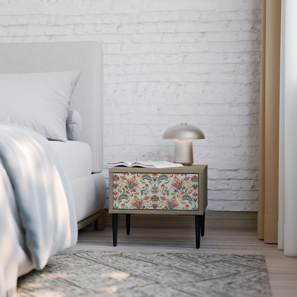 ORGANIC FOLKLORE Nightstand in Oak Effect