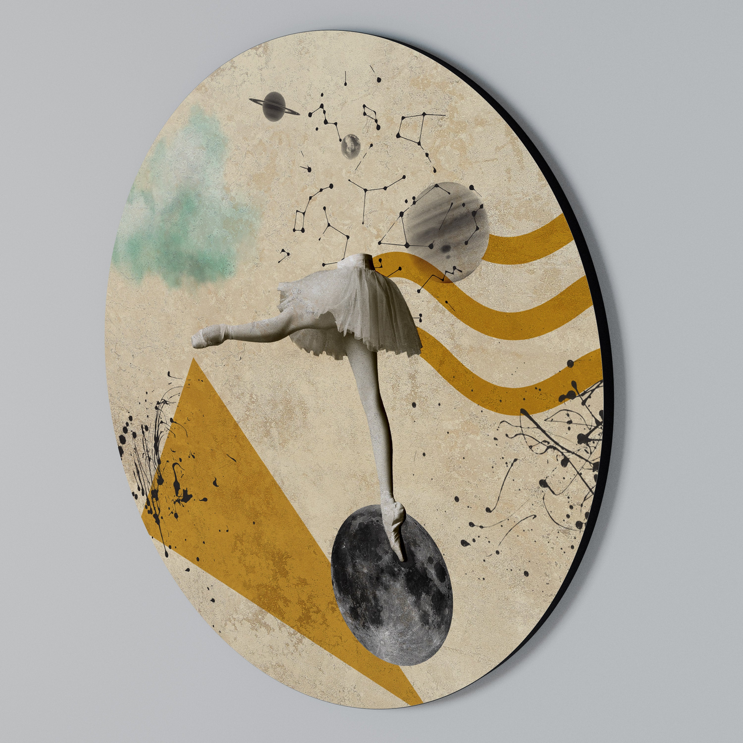 SHAPES OF BALLERINA Round Wall Art