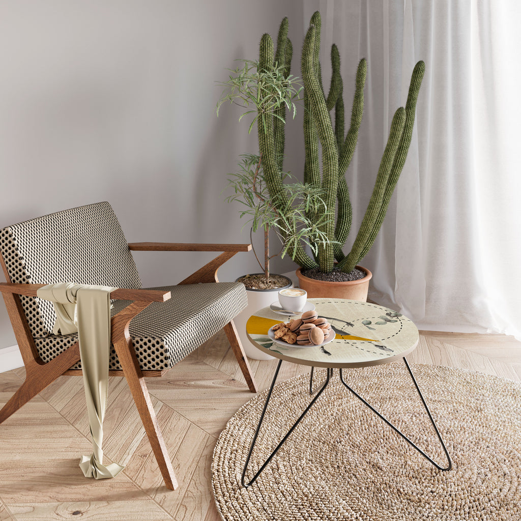 TRIANGLE MOVEMENT Coffee Table