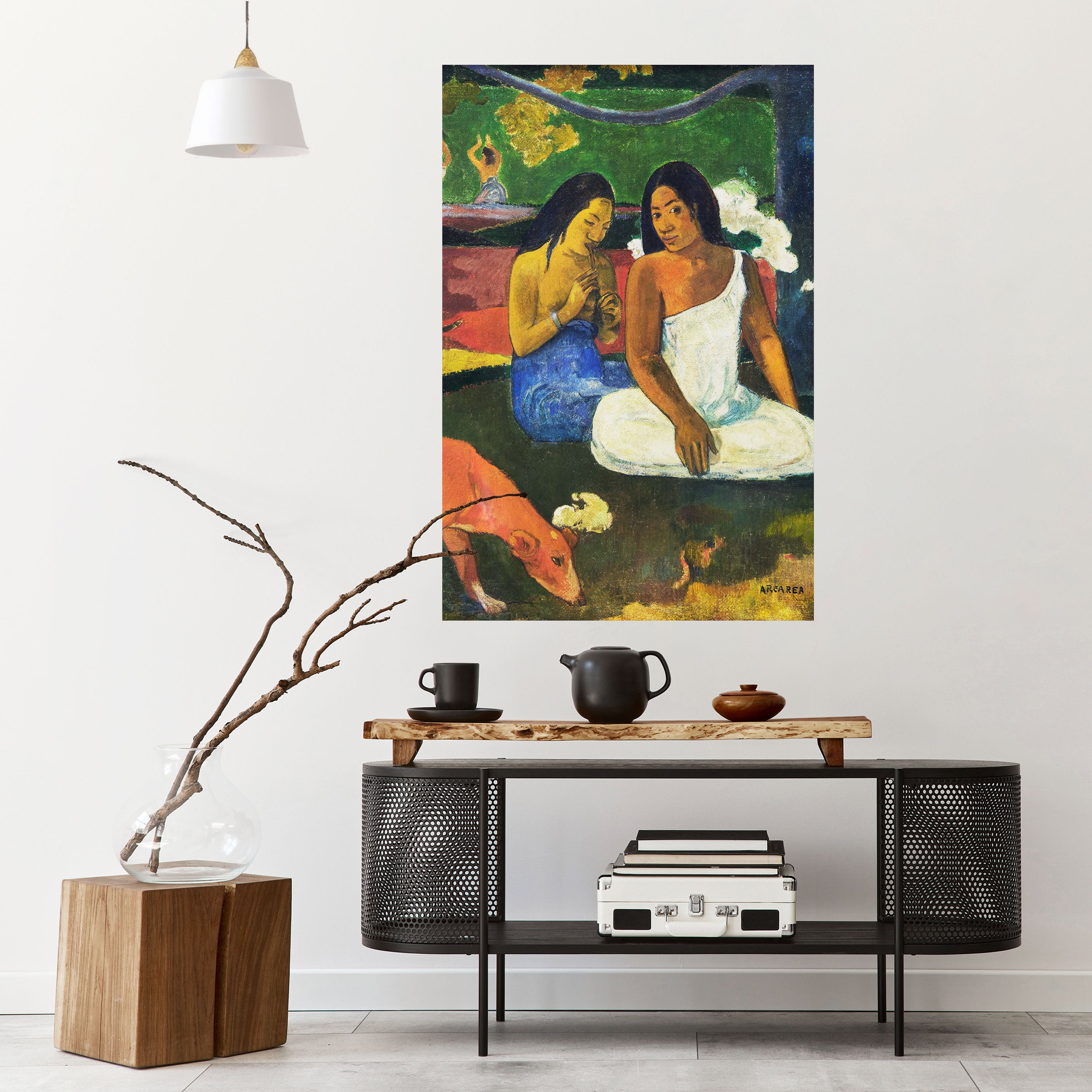 Αφίσα με κάθετη επιγραφή "AREA TO GAUGUIN"