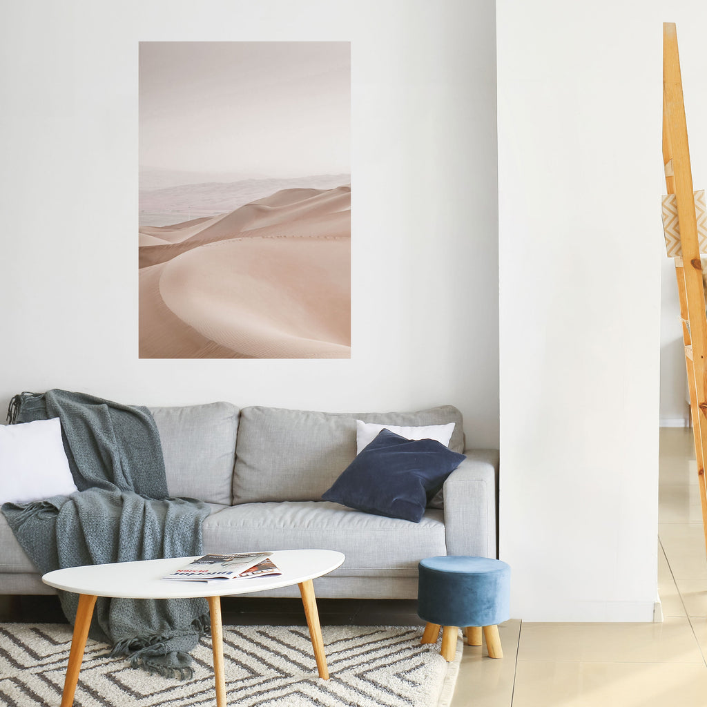 TRANQUIL TIDES Αφίσα με κάθετη επιγραφή "Ξεφλουδισμένο και κολλημένο"