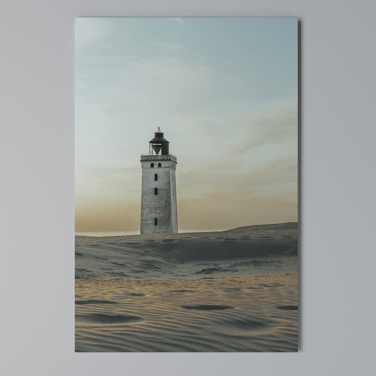 LIGHTHOUSE IN LIMBO Κατακόρυφος Πίνακας σε Καμβά