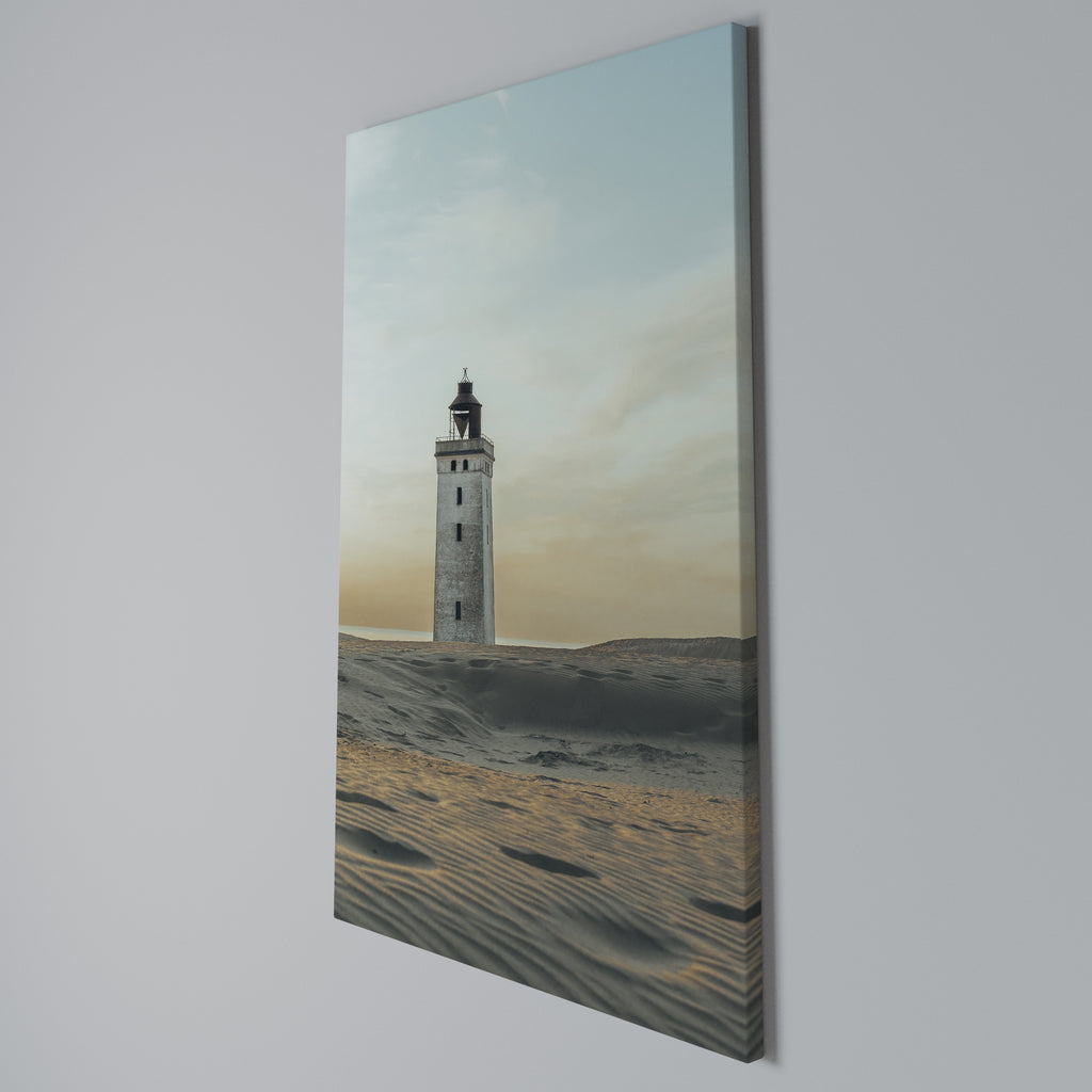 LIGHTHOUSE IN LIMBO Κατακόρυφος Πίνακας σε Καμβά