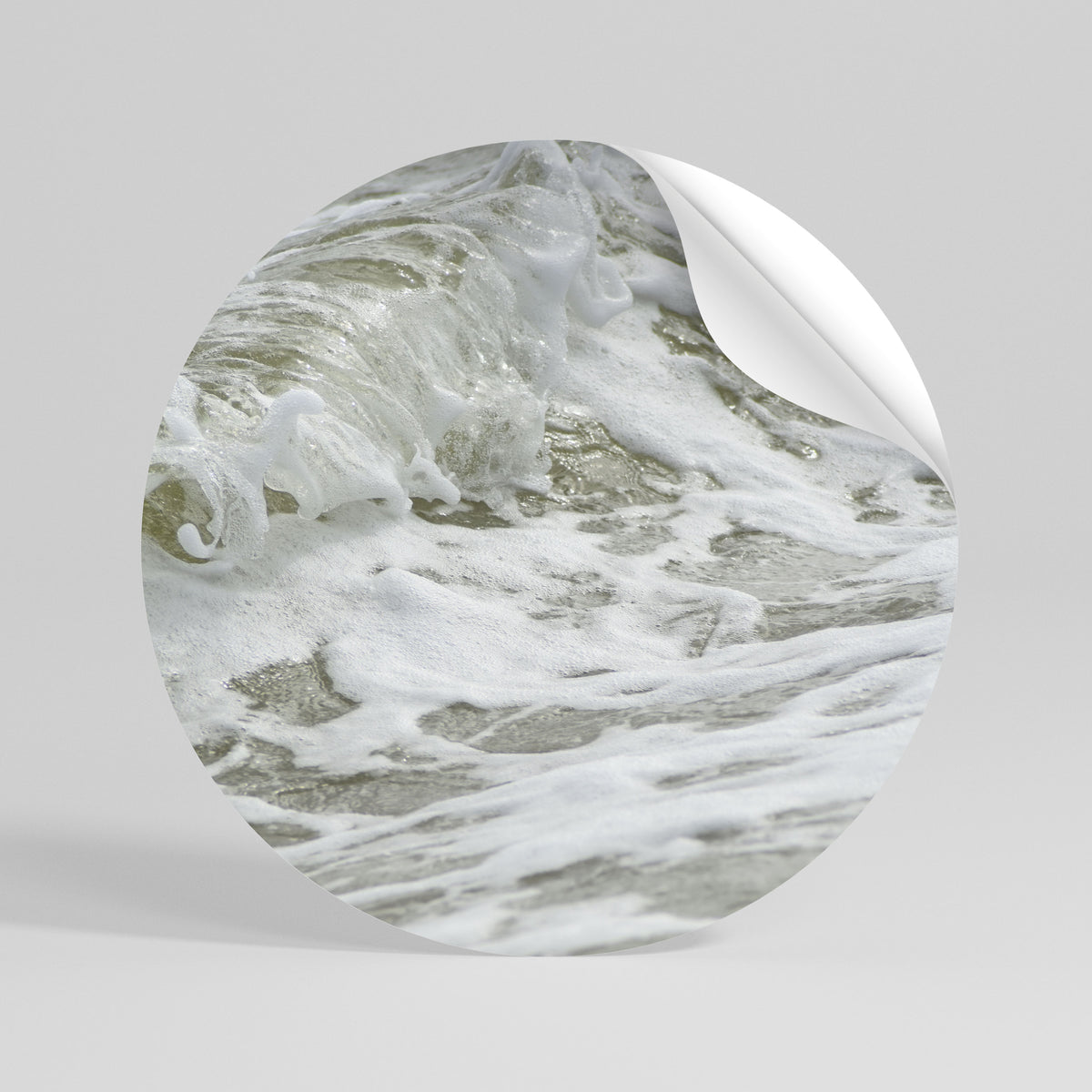 FOAMING ELEGANCE Αυτοκόλλητη Αφίσα στρογγυλή