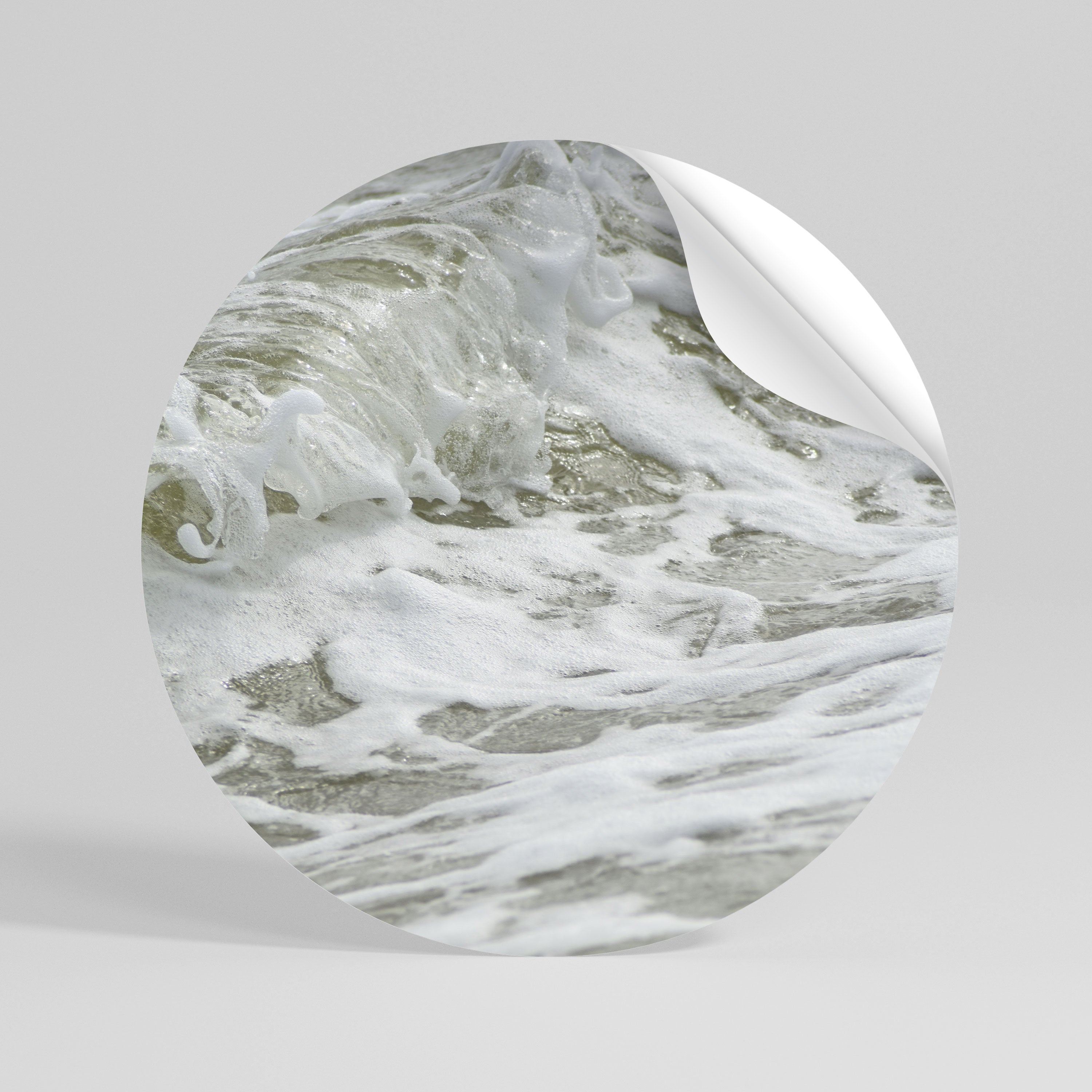 FOAMING ELEGANCE Αυτοκόλλητη "Peel and Stick" Αφίσα στρογγυλή