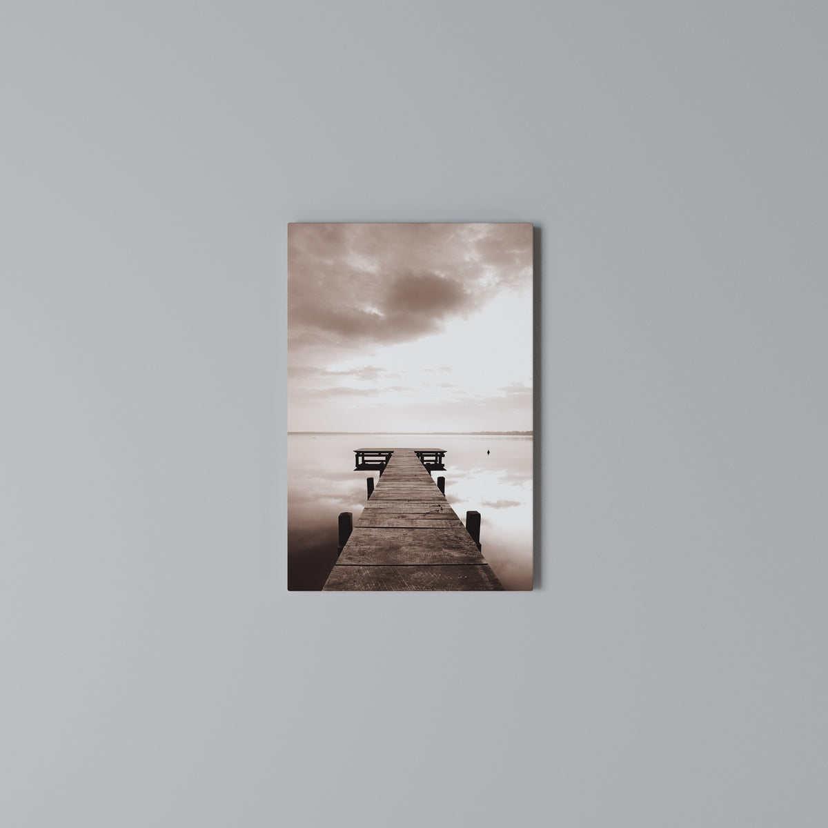 ECHOES OF STILLNESS Κατακόρυφος Πίνακας σε Καμβά