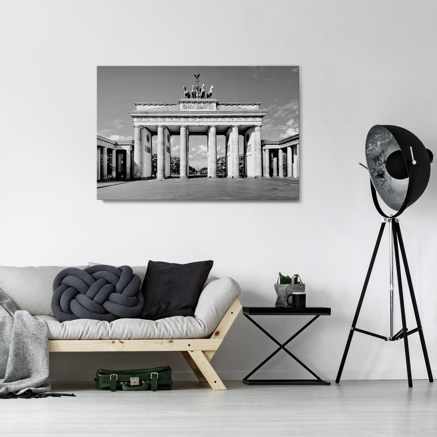 ECHOES OF HISTORY Horizontal Canvas Print