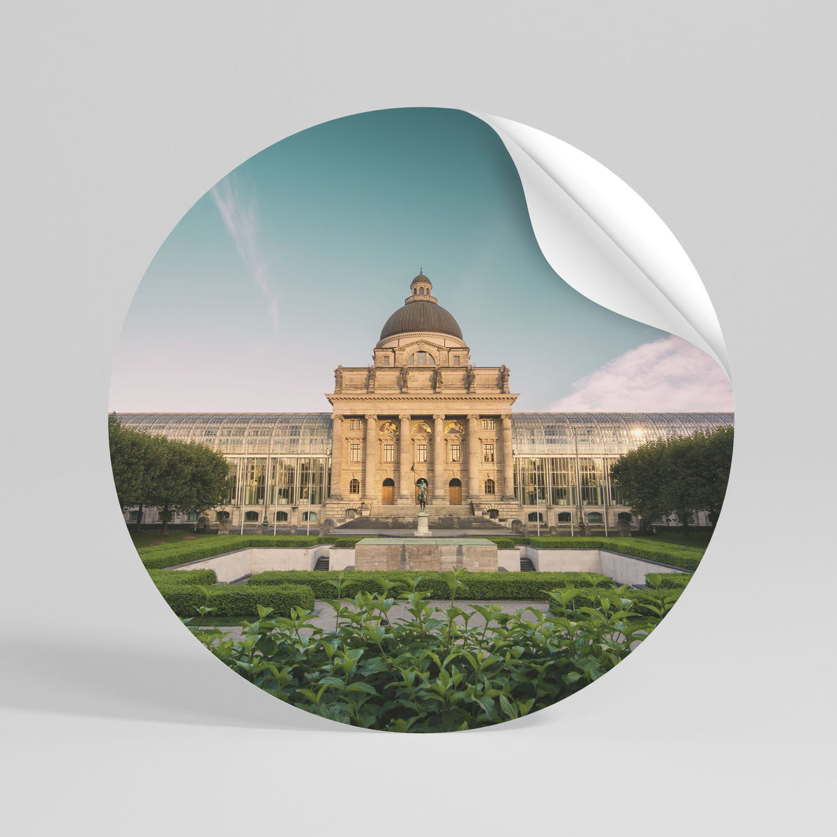TRANQUIL PALACE VIEW Αυτοκόλλητη Αφίσα στρογγυλή