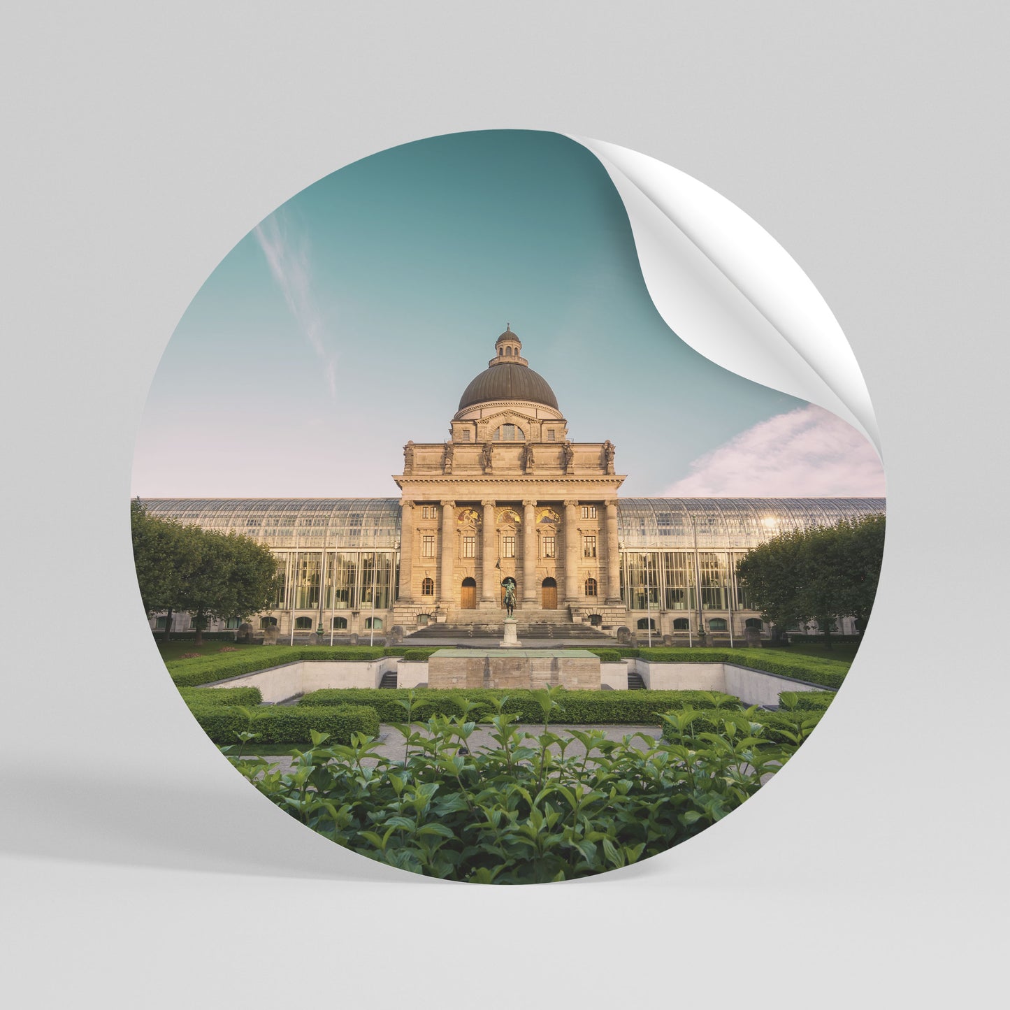 TRANQUIL PALACE VIEW Αυτοκόλλητη Αφίσα στρογγυλή