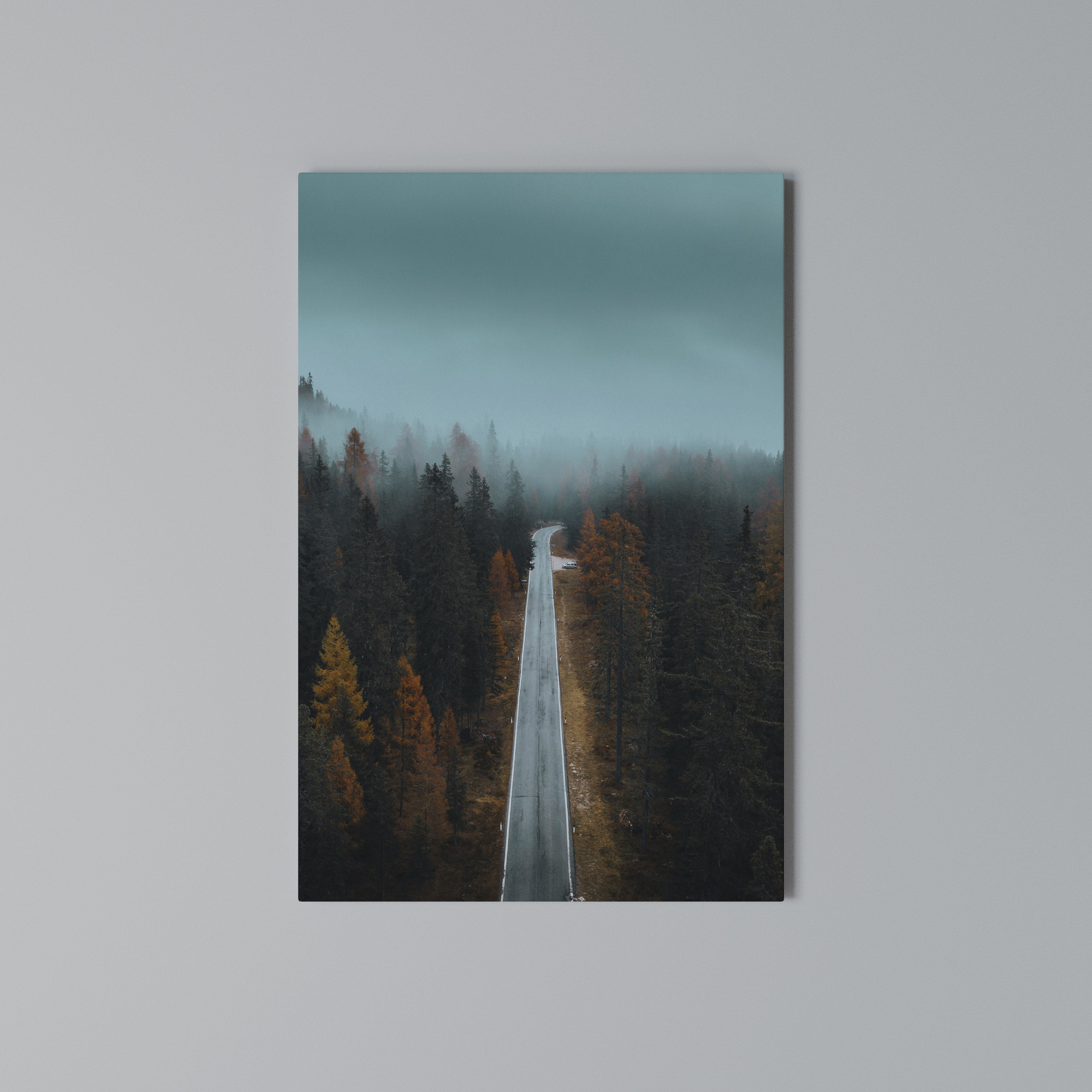 SERENE ROADWAY ESCAPE Κατακόρυφος Πίνακας σε Καμβά
