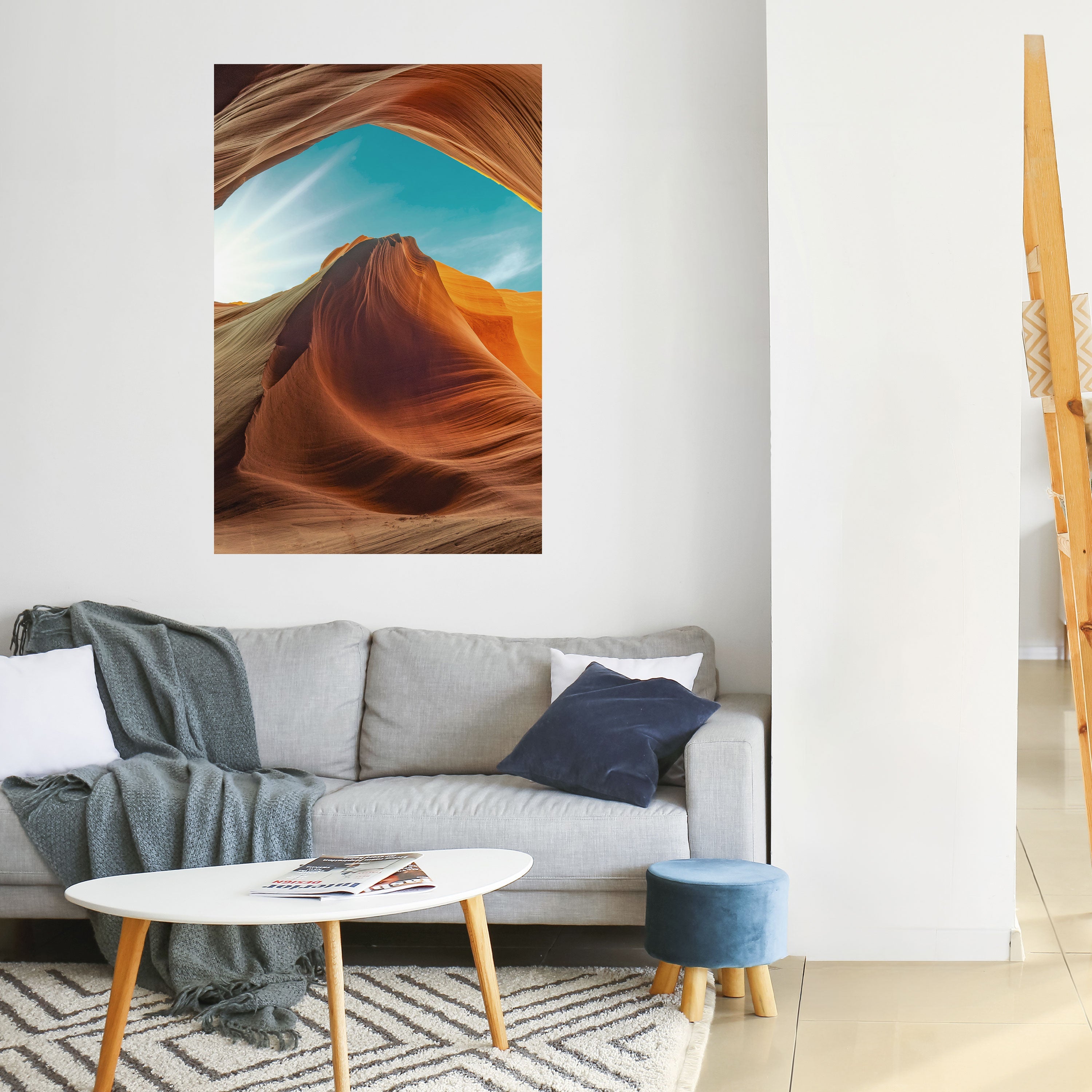 Αφίσα THE CANYON'S WHISPER με κάθετη αφαίρεση και κολλητική ταινία