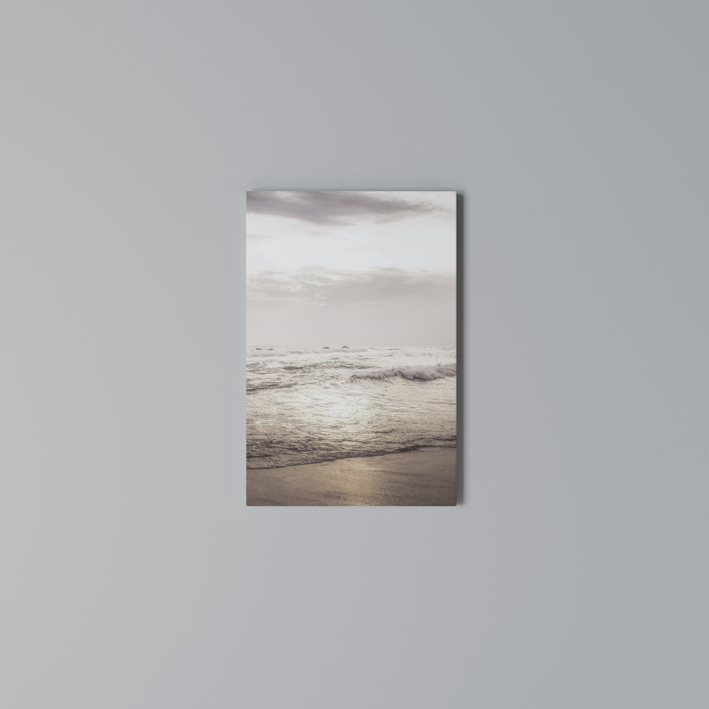 WHISPERS OF THE OCEAN Κατακόρυφος Πίνακας σε Καμβά