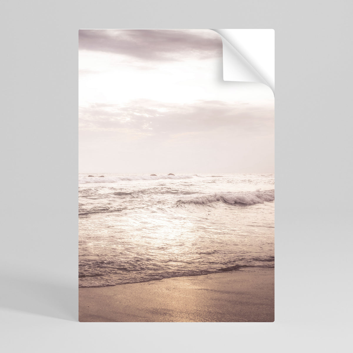 WHISPERS OF THE OCEAN Αυτοκόλλητη Αφίσα κάθετη