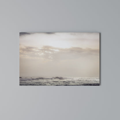 WHISPERS OF WAVE Horizontal Canvas Print