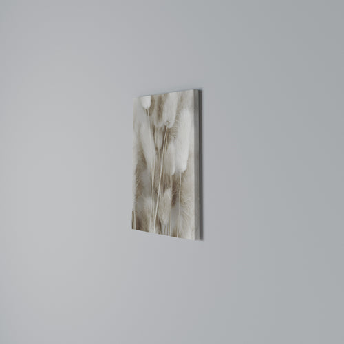 SOFTNESS IN FOCUS Κατακόρυφος Πίνακας σε Καμβά