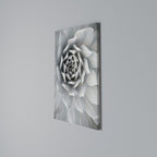 ELEGANT PETAL SWIRL Κατακόρυφος Πίνακας σε Καμβά