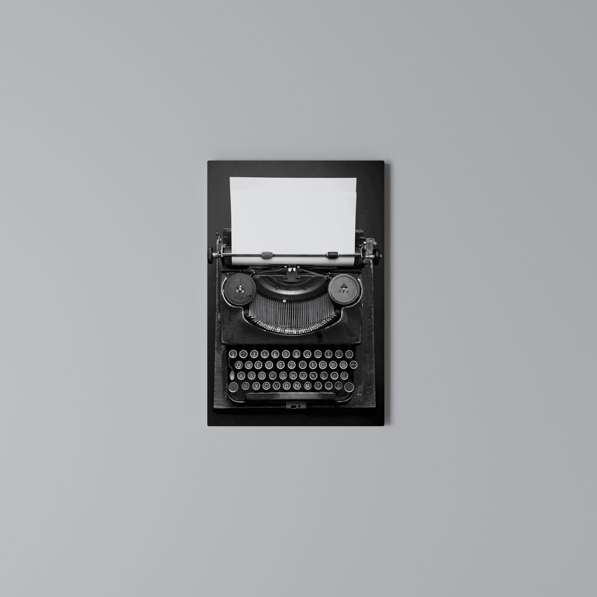 TYPEWRITER SYMPHONY Κατακόρυφος Πίνακας σε Καμβά