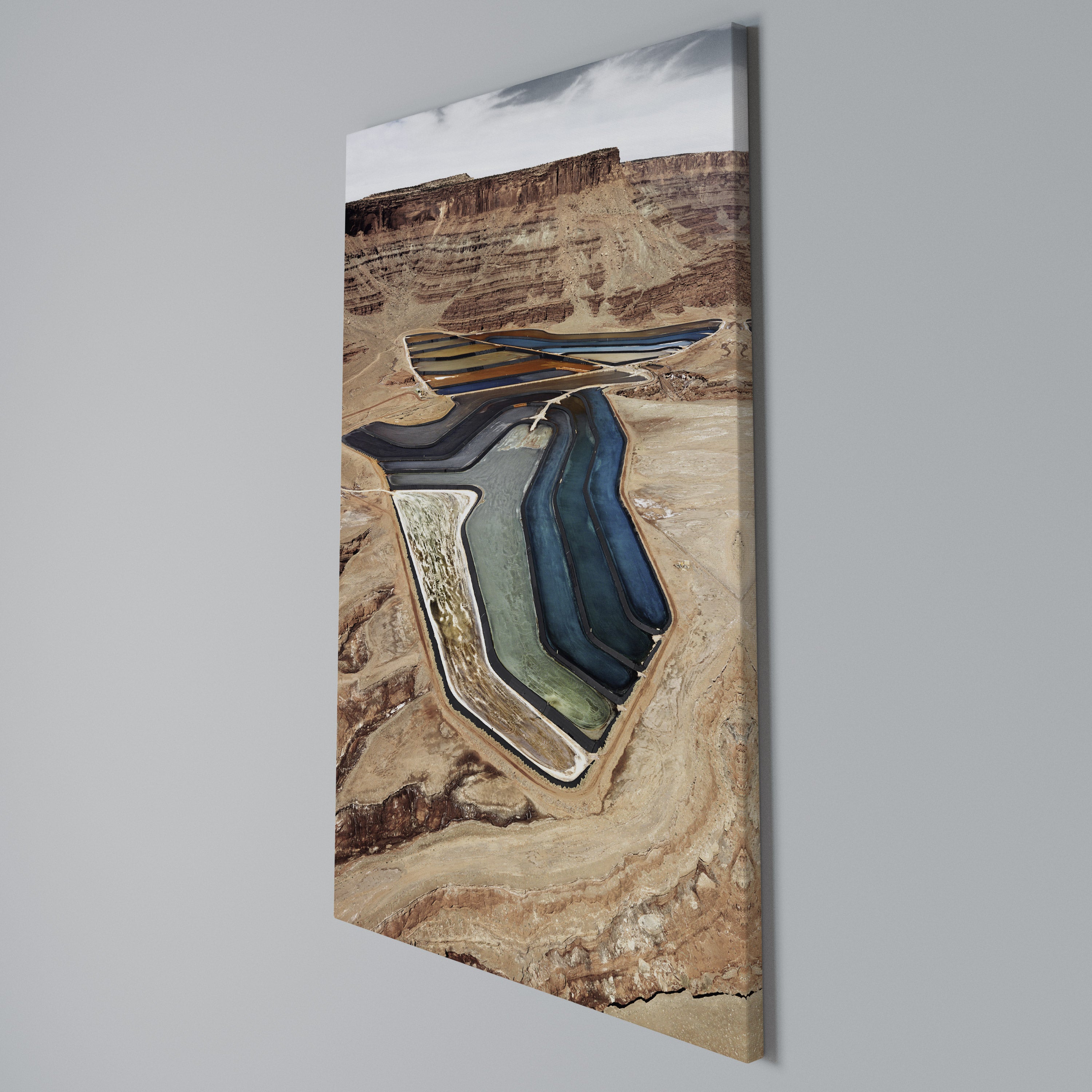 HARMONY IN LAYERS Κατακόρυφος Πίνακας σε Καμβά