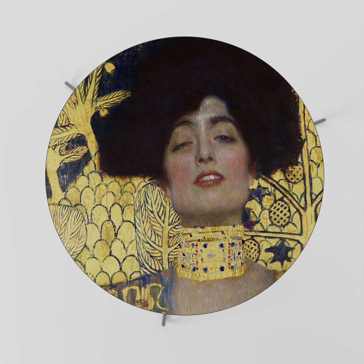 JUDITH WITHOUT HOLOFERNES Τραπεζάκι σαλονιού