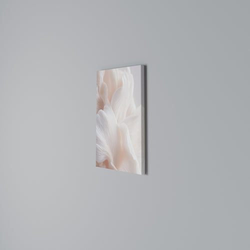 DELICATE PINK HARMONY Κατακόρυφος Πίνακας σε Καμβά