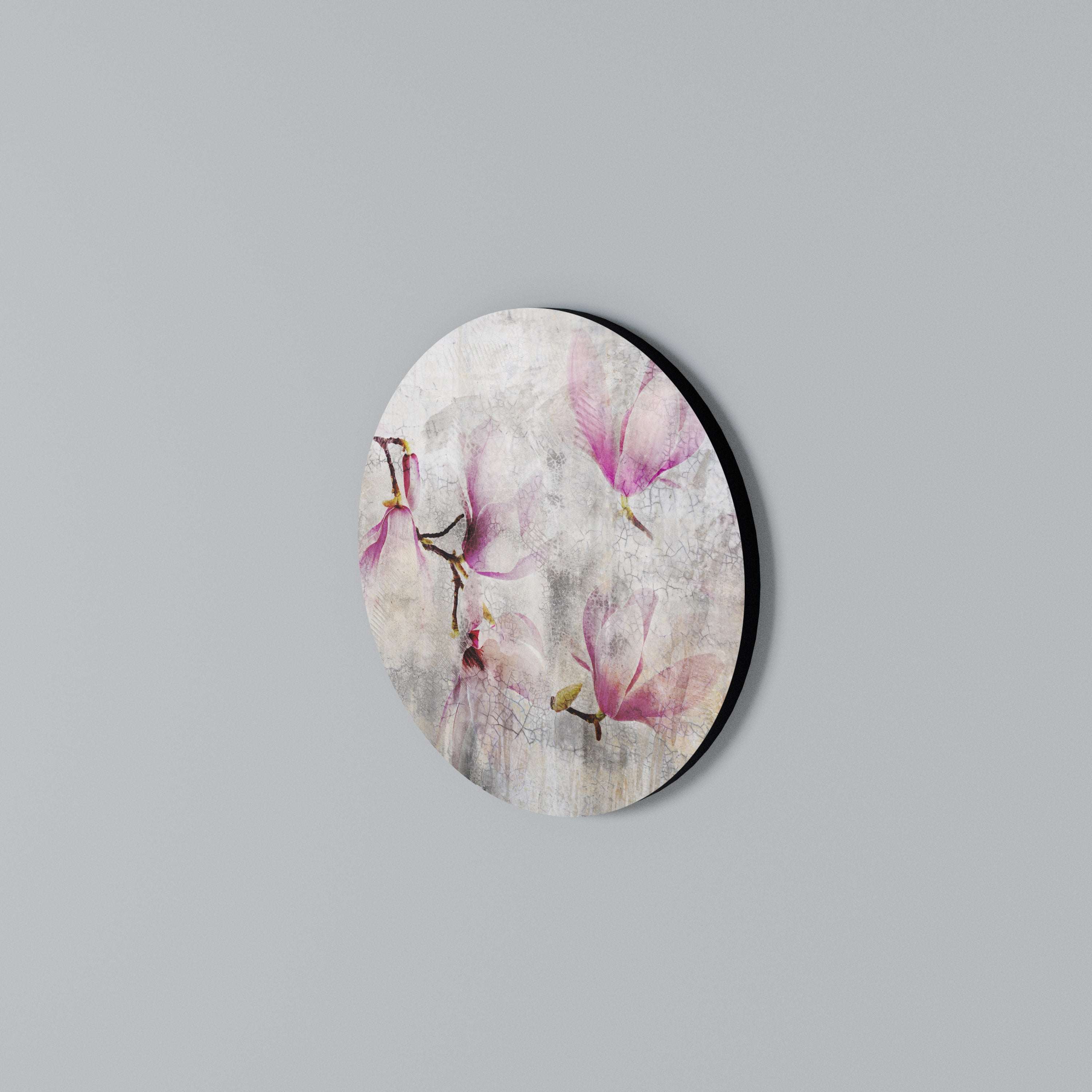 ASTONISHING MAGNOLIA Round Wall Art