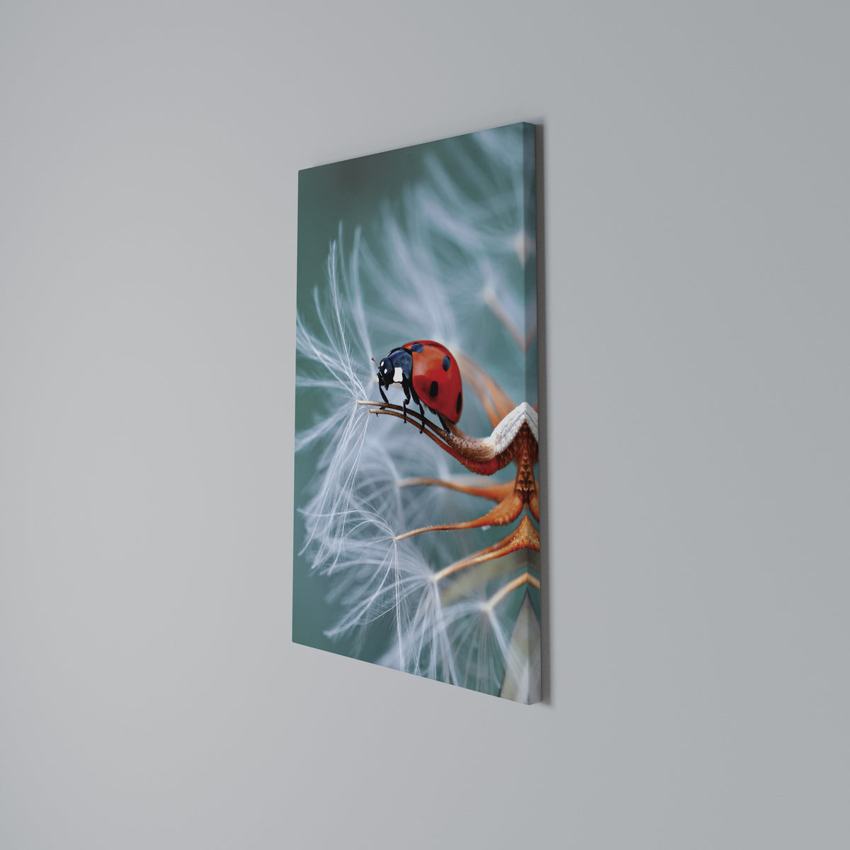 LADYBUG BALANCE Κατακόρυφος Πίνακας σε Καμβά