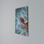LADYBUG BALANCE Κατακόρυφος Πίνακας σε Καμβά