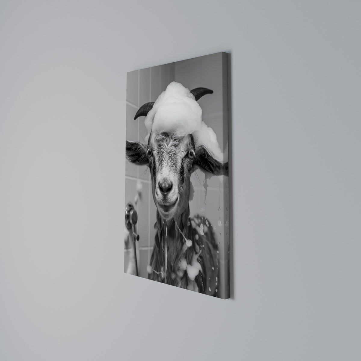SOAPY GOAT GIGGLES Κατακόρυφος Πίνακας σε Καμβά