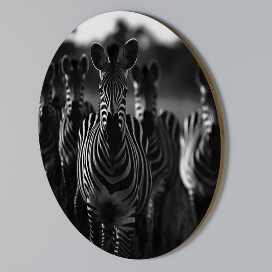 STRIPED SYMPHONY SAGA Round Wall Art