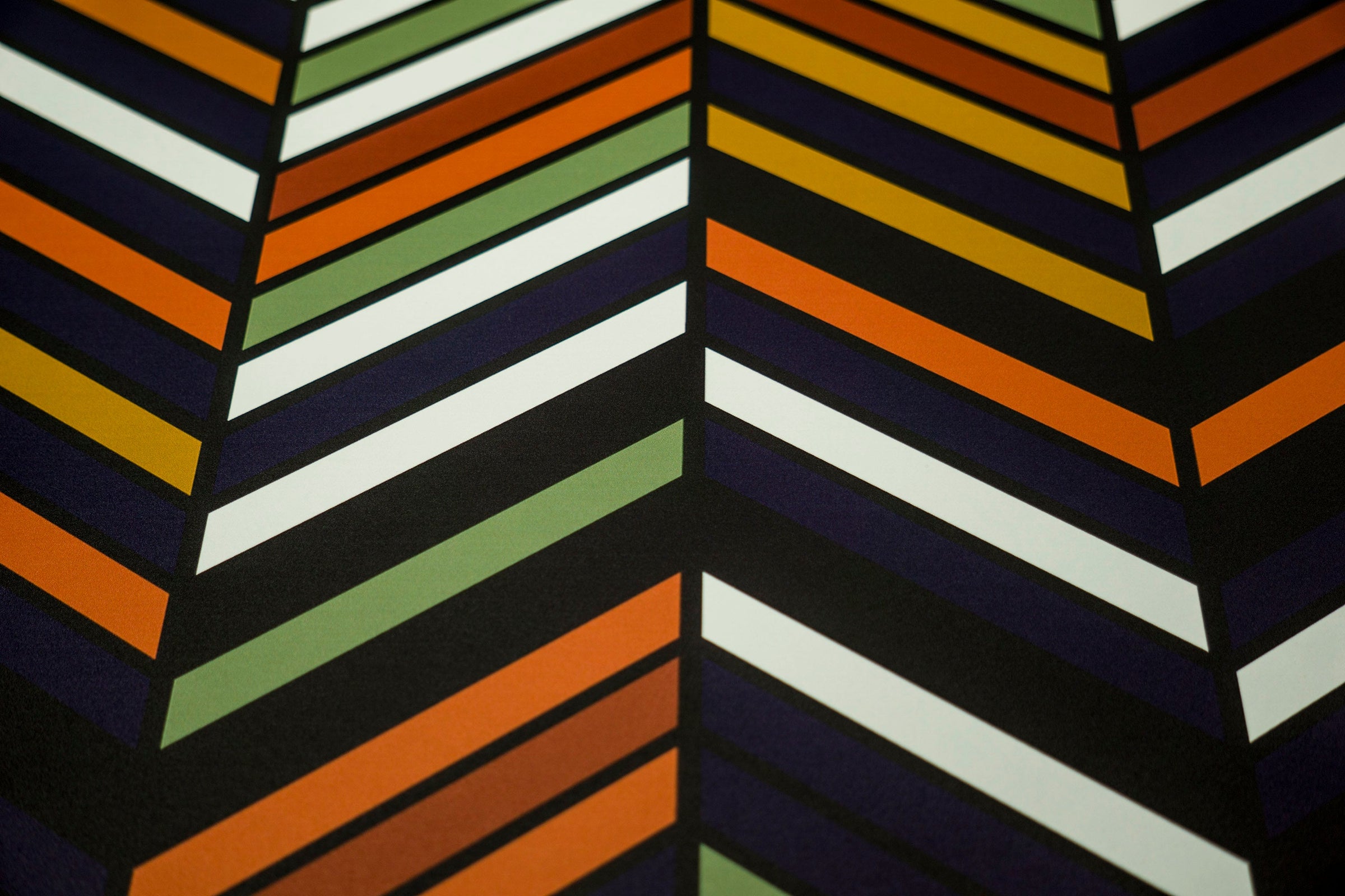 Foto reale del prodotto ingrandita: VIBRANT PATCHWORK Chest of drawers